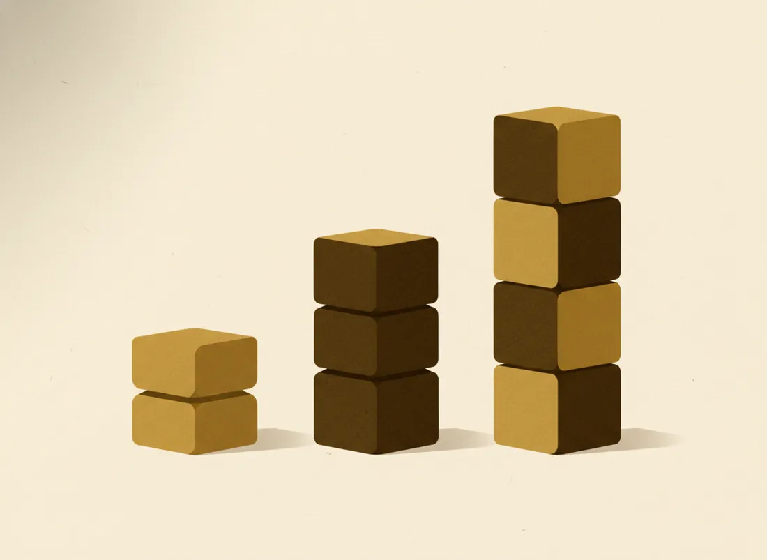 Tiered stacks representing 8, 16 and 32 gigabytes